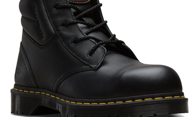 Safety Boots: Our Top Two Picks