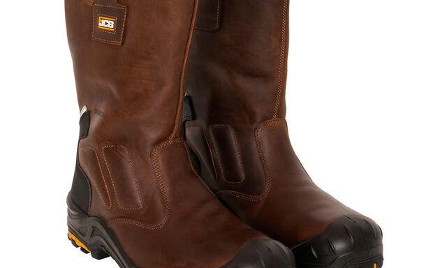 Composite Work Boots: Lightweight & Waterproof