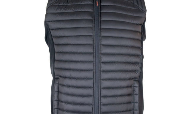 Top-Brand Winter Workwear: Warmth with Style!